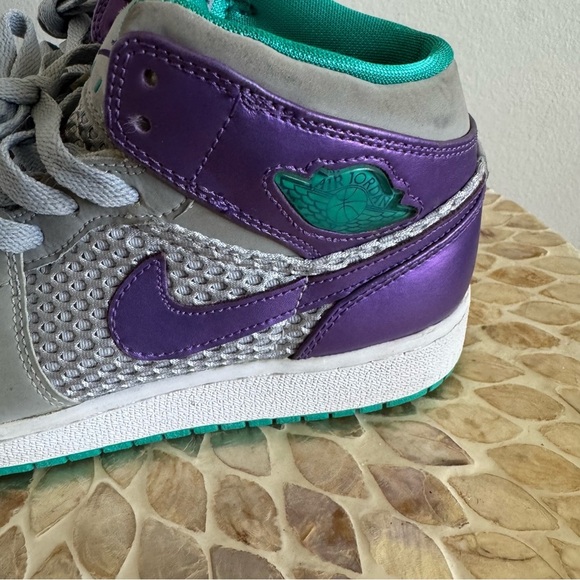 Nike Air Jordan 1 Phat Wolf Gray Ultraviolet Sneakers 6Y - Picture 7 of 12